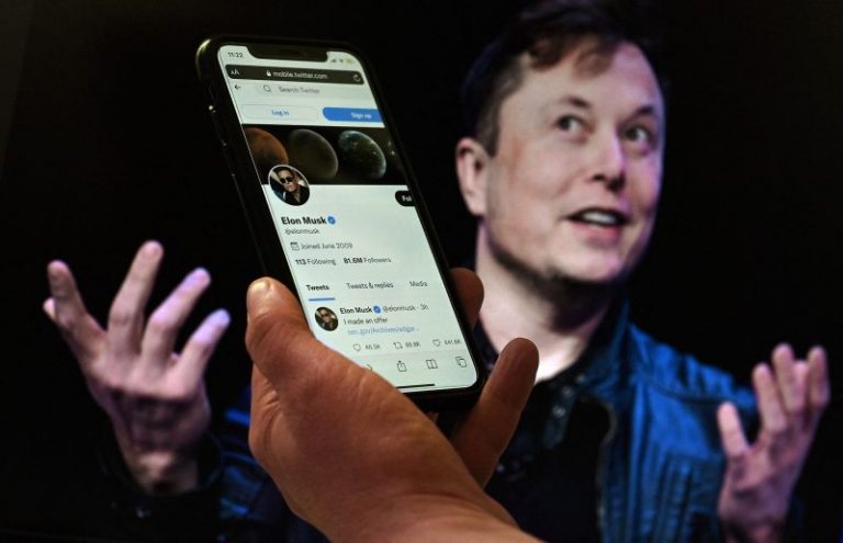 The debate over speech on Twitter is as uncomplicated as it is unhinged