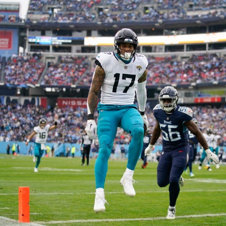 Trevor Lawrence, Jaguars embarrass Titans for third loss in a row