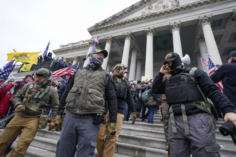 In 2nd Oath Keepers sedition trial, U.S. ties 4 more to Rhodes