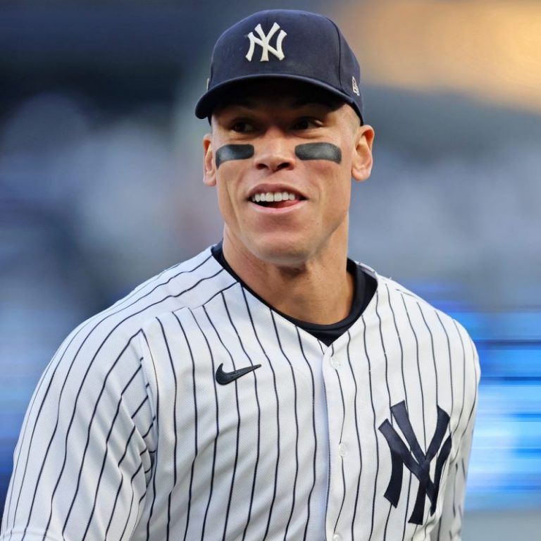 Aura of Yankee pinstripes too powerful for Aaron Judge to leave