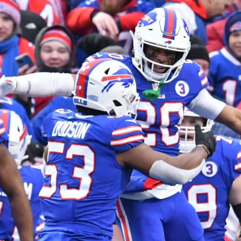 NFL winners, losers: Poetic start for Bills; anemic end for Packers