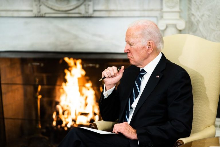 McCarthy invites Biden to deliver State of the Union address on Feb. 7