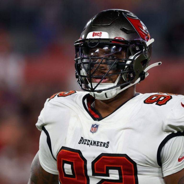 Bucs longtime DL laments 2022 season, uncertain future