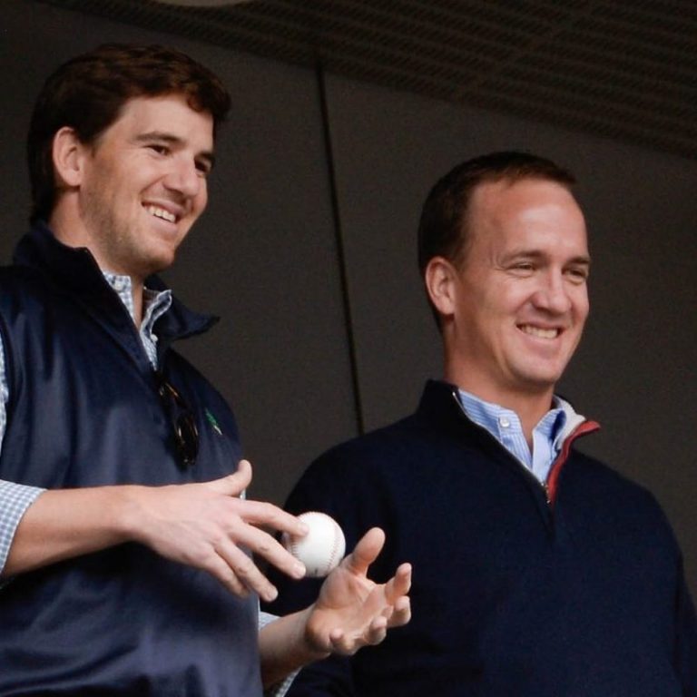 Mannings recreate ‘Zoolander’ TikTok meme to promote Pro Bowl Games