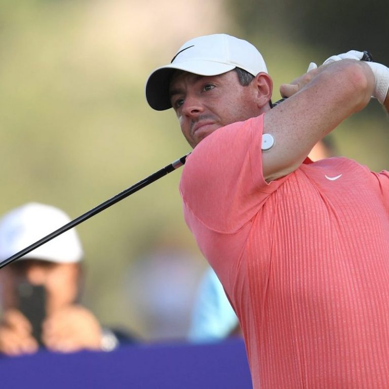 McIlroy snubs Reed, in no mood for reconciliation in Dubai