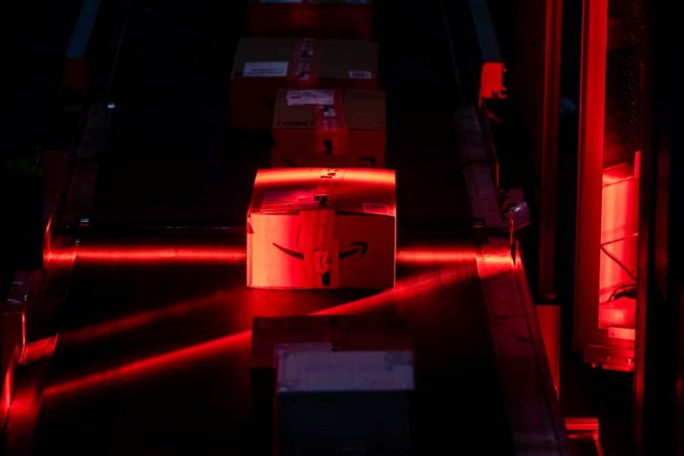 Amazon to lay off 9,000 more workers