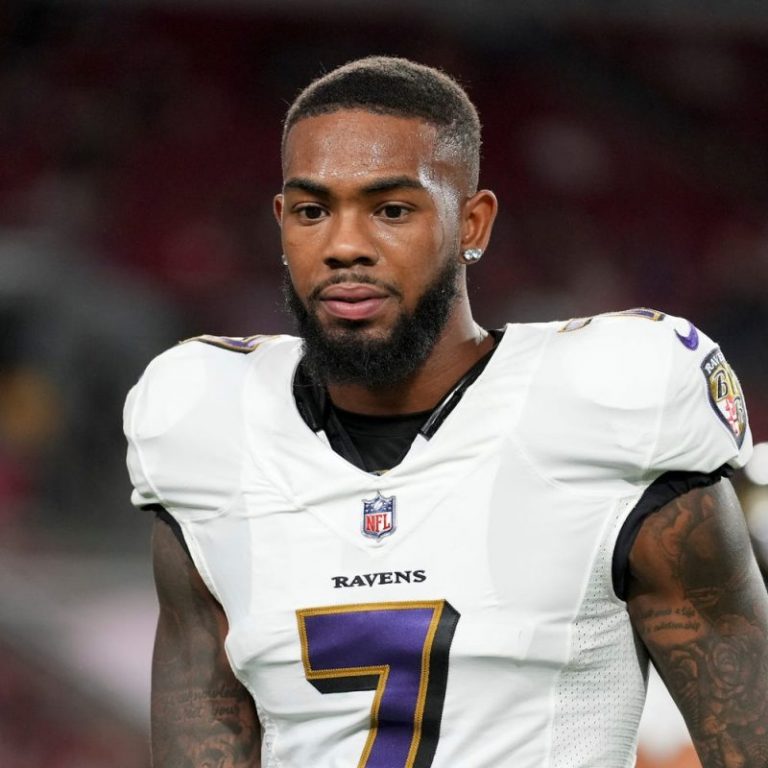 Ravens WR blasts GM in since-deleted tweet: ‘Stop pointing the finger’