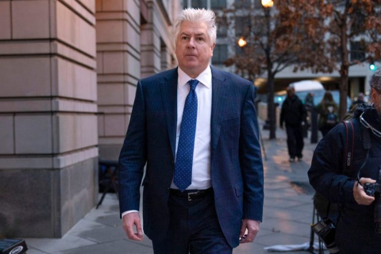 Trump lawyer Evan Corcoran appears before Mar-a-Lago grand jury in D.C.