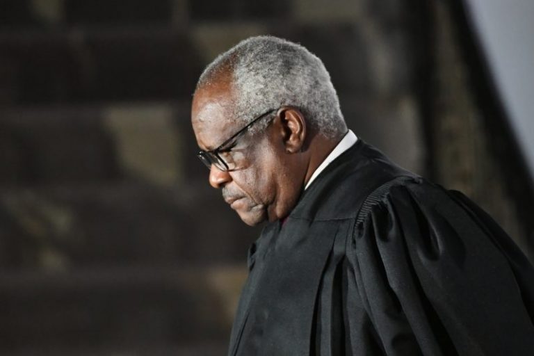 Justice Thomas: Advisers said no need to report travel with GOP donor