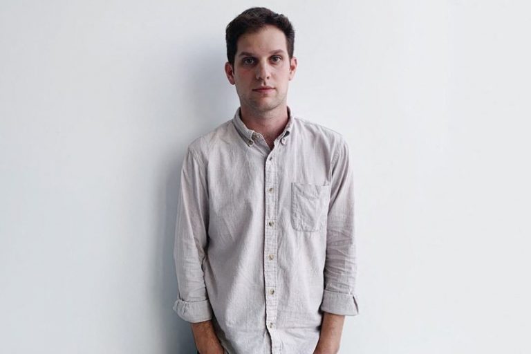 Schumer, McConnell demand release of Wall Street Journal reporter