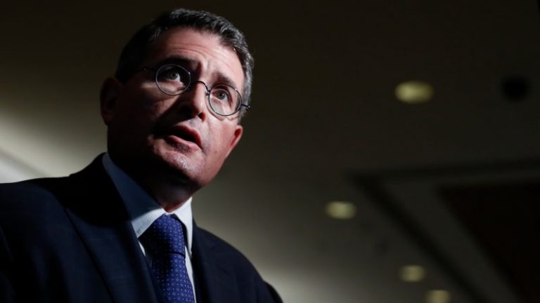 Who is conservative activist Leonard Leo? A friend of Clarence Thomas.