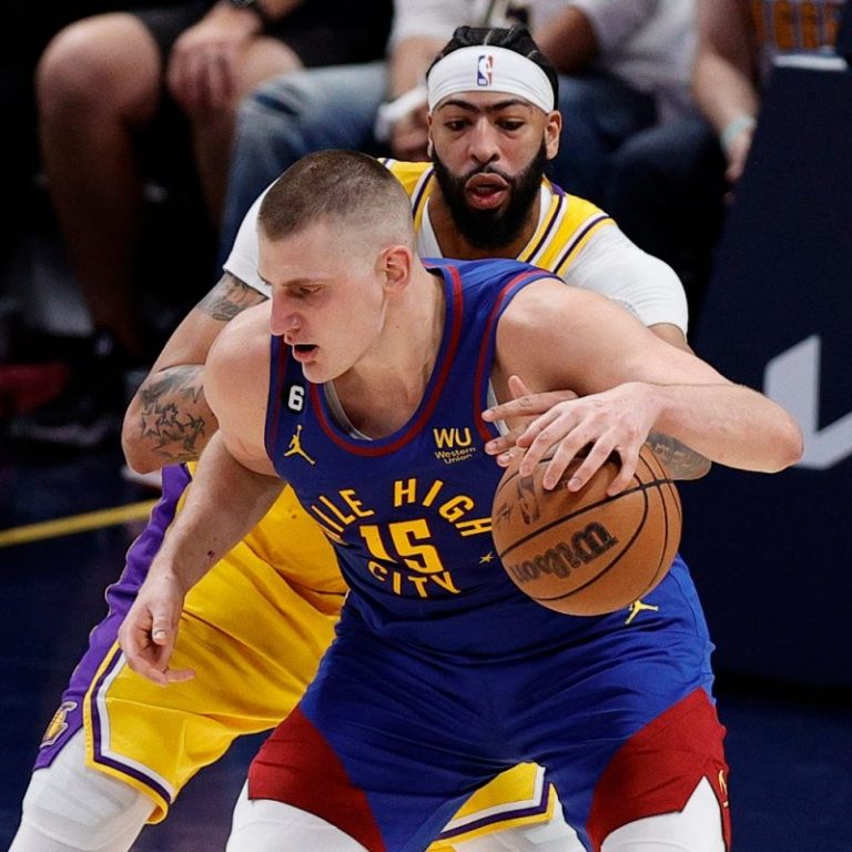 Jokic 1, AD 0: Nuggets’ MVP gets best of Lakers big man in first battle