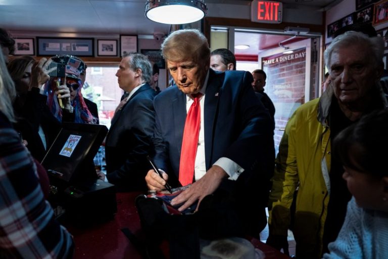 Trump’s Fifth Avenue strategy for 2024