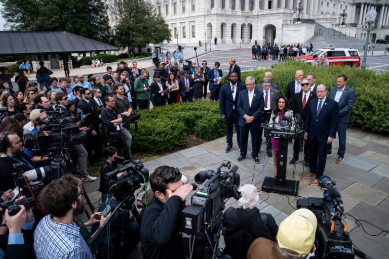 House Republicans largely agree on substance. Process is dividing them.