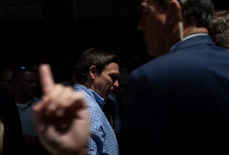 The problem with DeSantis’s run-to-the-right strategy