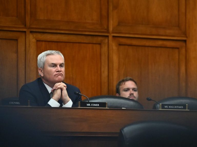 Indictment of GOP’s ‘missing’ informant becomes conspiracy fodder