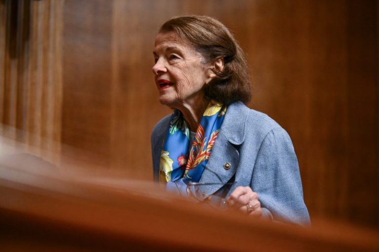 Dianne Feinstein hailed as a trailblazer after death at 90