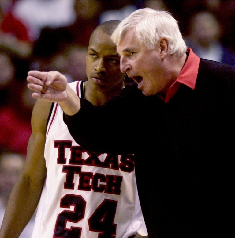 Bob Knight: Two seasons on the brink with a reporter in Lubbock