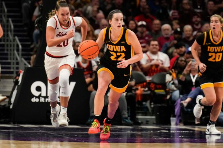 ‘She’s that good’: Clark scores 44 to lead Iowa to win in top-five clash