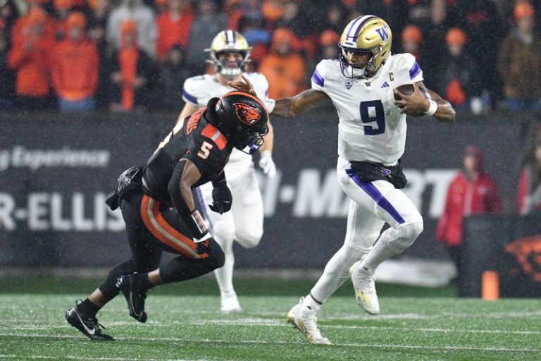Washington beats Oregon State, clinches Pac-12 championship berth