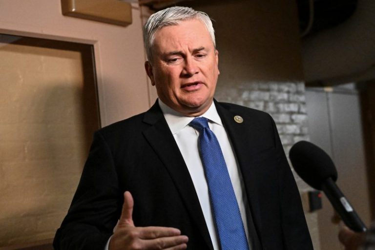 White House challenges legitimacy of impeachment inquiry in letter to chairmen