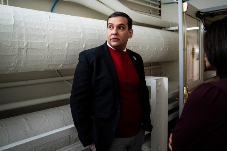 After release of ethics report, Santos says he won’t seek reelection