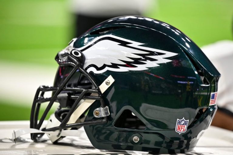 Eagles release former player almost 30 years after final game