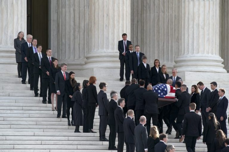 Sandra Day O’Connor lying in repose at the Supreme Court