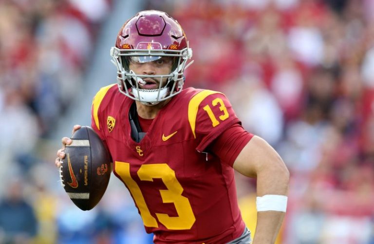 Status of USC superstar QB ahead of Holiday Bowl is clear