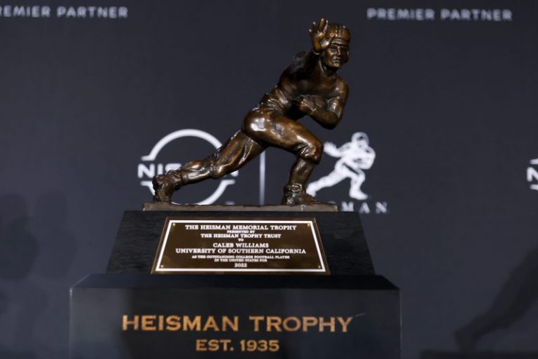 How the final Heisman odds look before the trophy ceremony Saturday