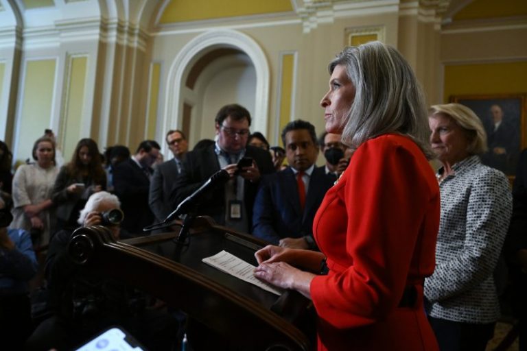 Rand Paul performed Heimlich maneuver on Joni Ernst as she choked at lunch