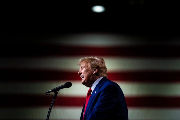 As Supreme Court elects to wait, Trump takes immunity claim to D.C. Circuit