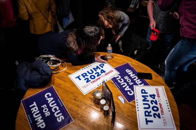 Trump maintains wide lead in Iowa poll, while Haley climbs to second