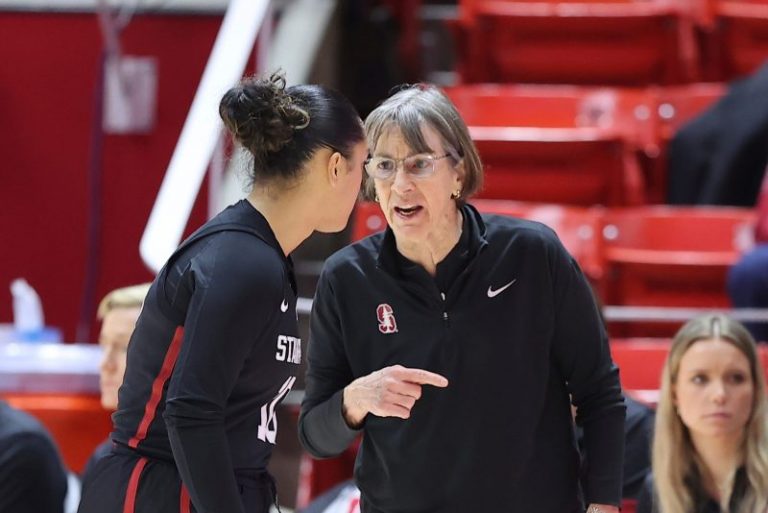 VanDerveer matches Coach K, set to become NCAA all-time wins leader