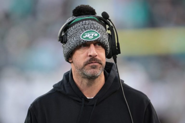 ESPN issues apology for Aaron Rodgers’ comments about Jimmy Kimmel