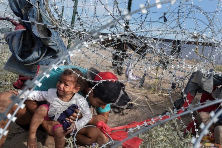 A plurality of Americans think recent immigrants will hurt U.S. society