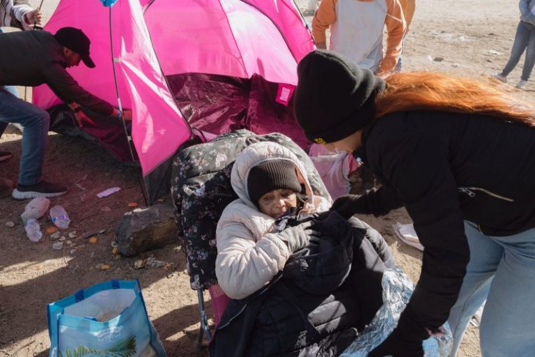 U.S. prepares to reopen southern border crossings as migrant numbers ease