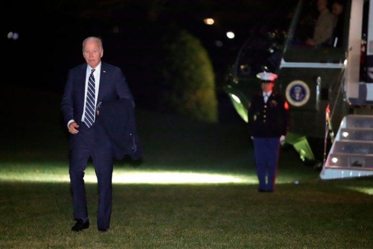 Biden holding private meetings at White House to reassure supporters