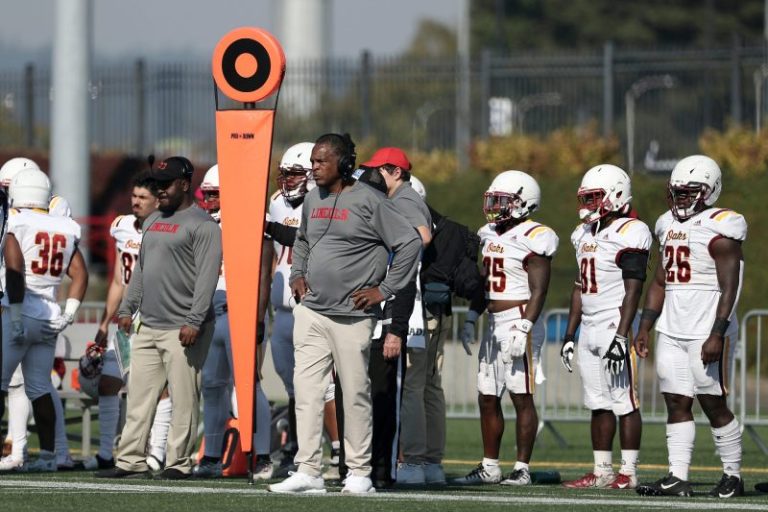 College football coach linked to Suge Knight is ‘true hustler’