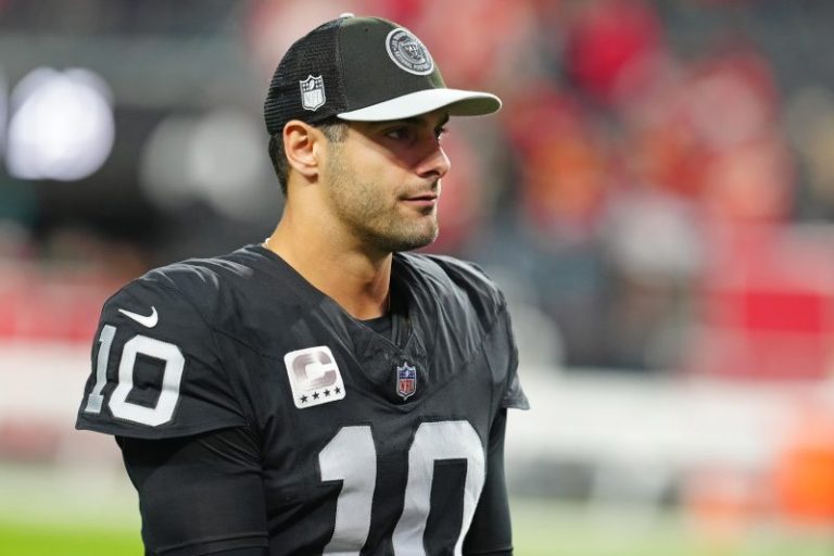Report: Raiders QB Garoppolo suspended two games for PED violation