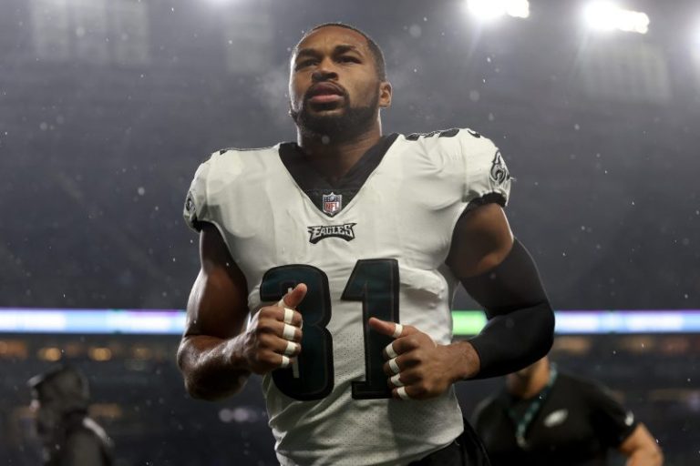 Eagles release marquee trade-deadline acquisition