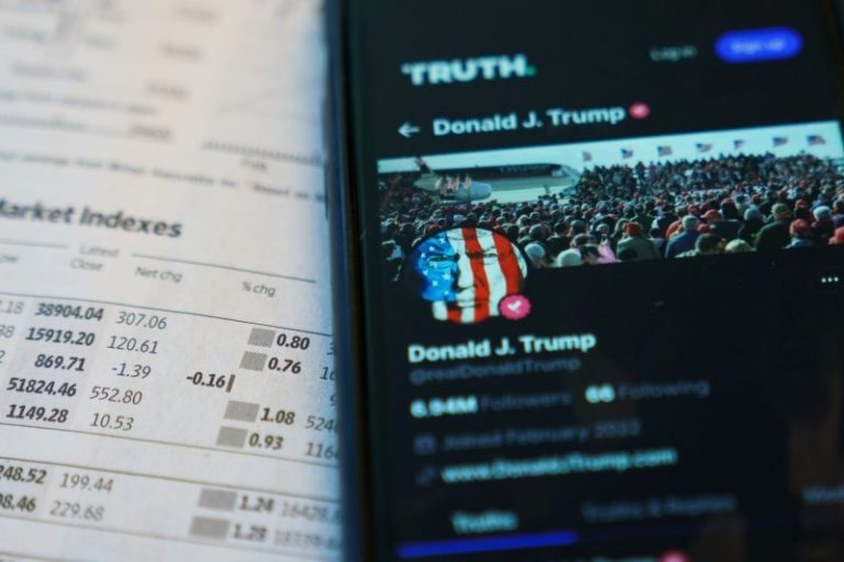 A tech-stock bubble and burst, all within three weeks