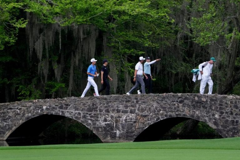 Who is broadcasting the 2024 Masters? See the TV announcers, commentators