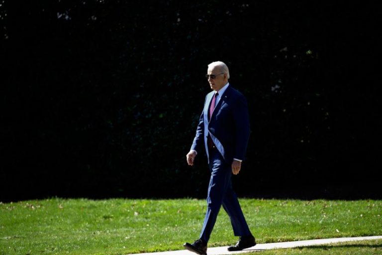 Strong economy can be double-edged sword for Biden if rates stay high