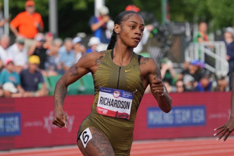 Richardson, Thomas set up showdown in final of 200 at Olympic track trials