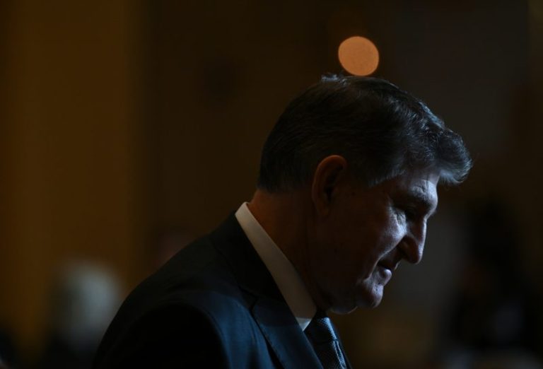 Manchin changes party registration to independent, fueling speculation