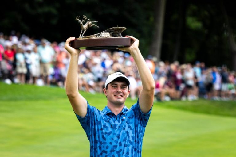 Davis Thompson sets tournament record in first PGA Tour win