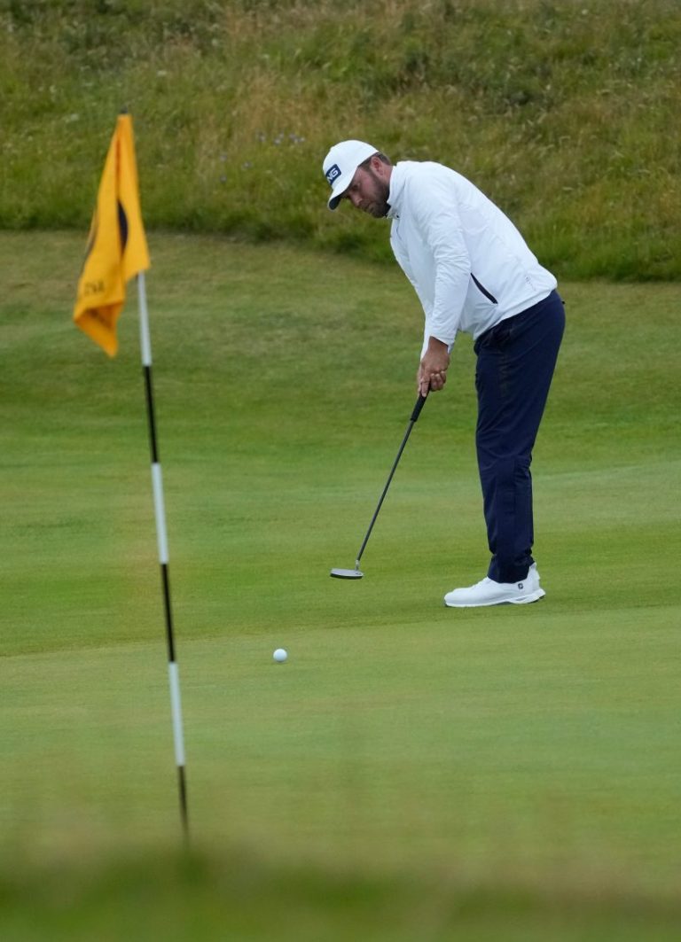 Daniel Brown moves atop British Open leaderboard