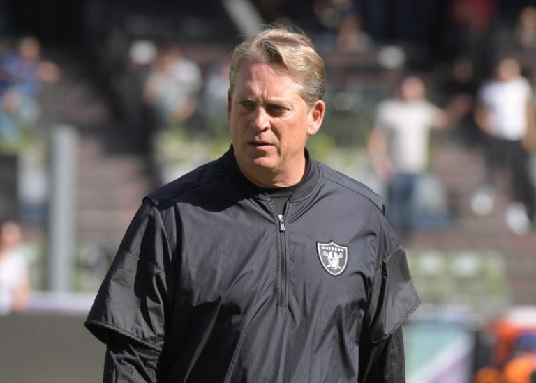 Former NFL head coach joins Wisconsin football staff