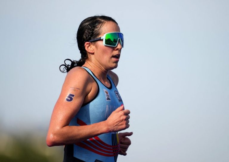 Belgian triathlete sick after competing in Seine